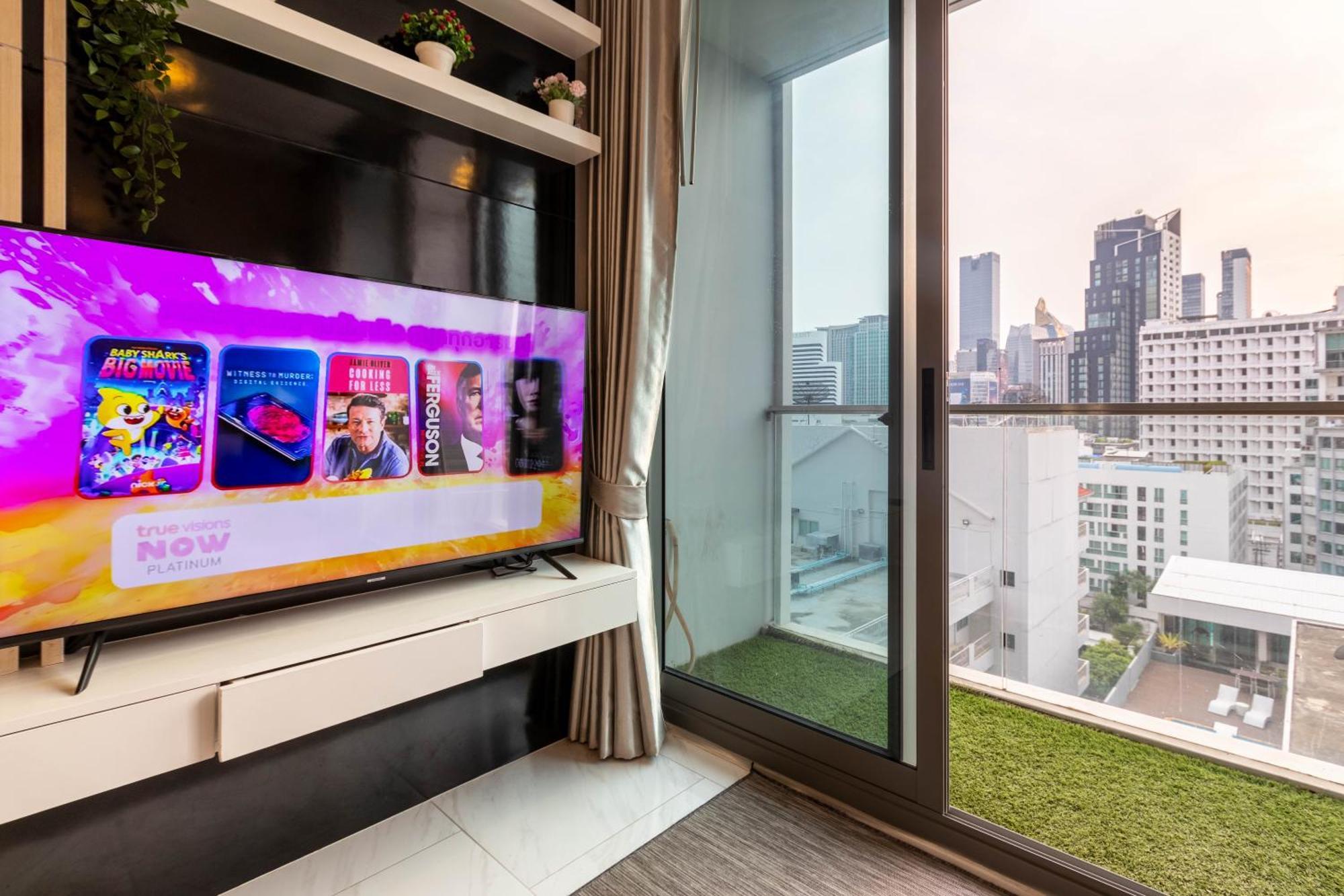 Hyde Sukhumvit 11 Branded Suites Bangkok Dış mekan fotoğraf