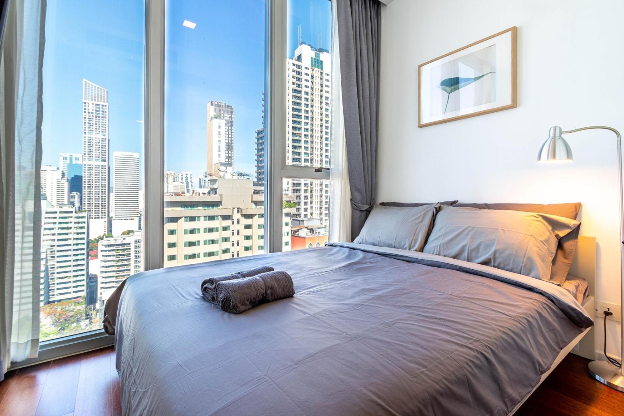 Hyde Sukhumvit 11 Branded Suites Bangkok Dış mekan fotoğraf