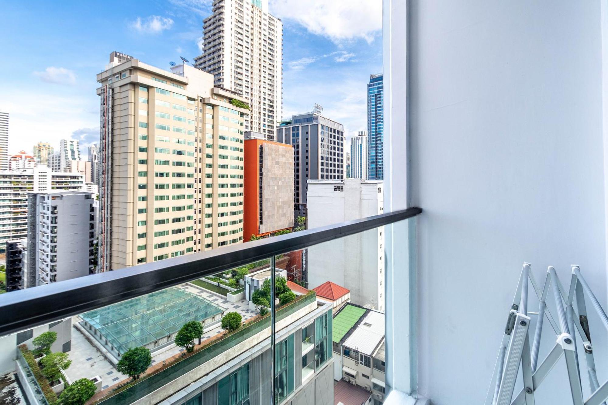 Hyde Sukhumvit 11 Branded Suites Bangkok Dış mekan fotoğraf