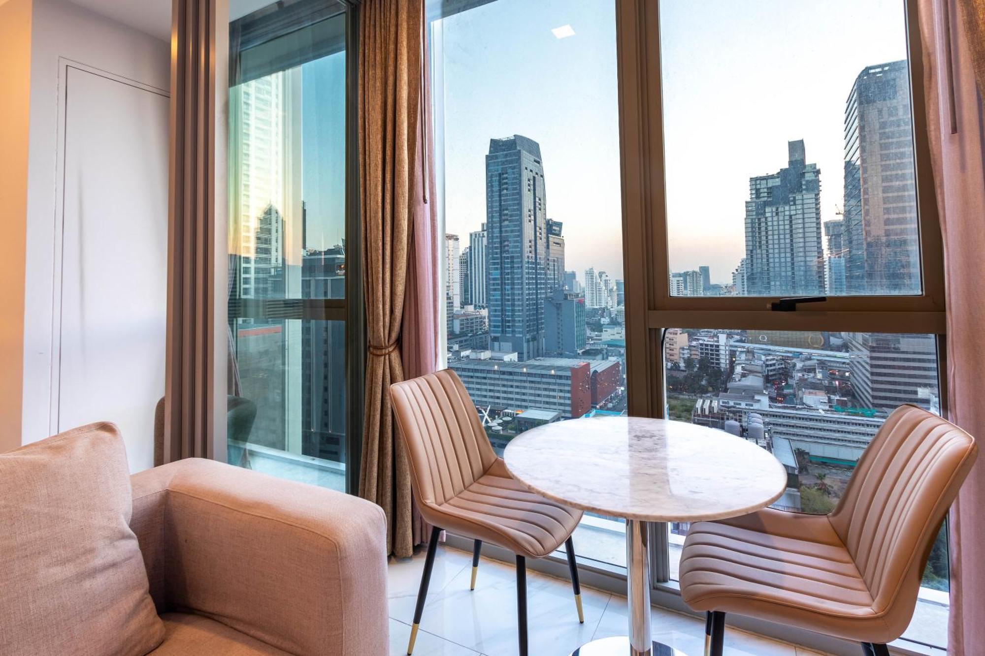 Hyde Sukhumvit 11 Branded Suites Bangkok Dış mekan fotoğraf