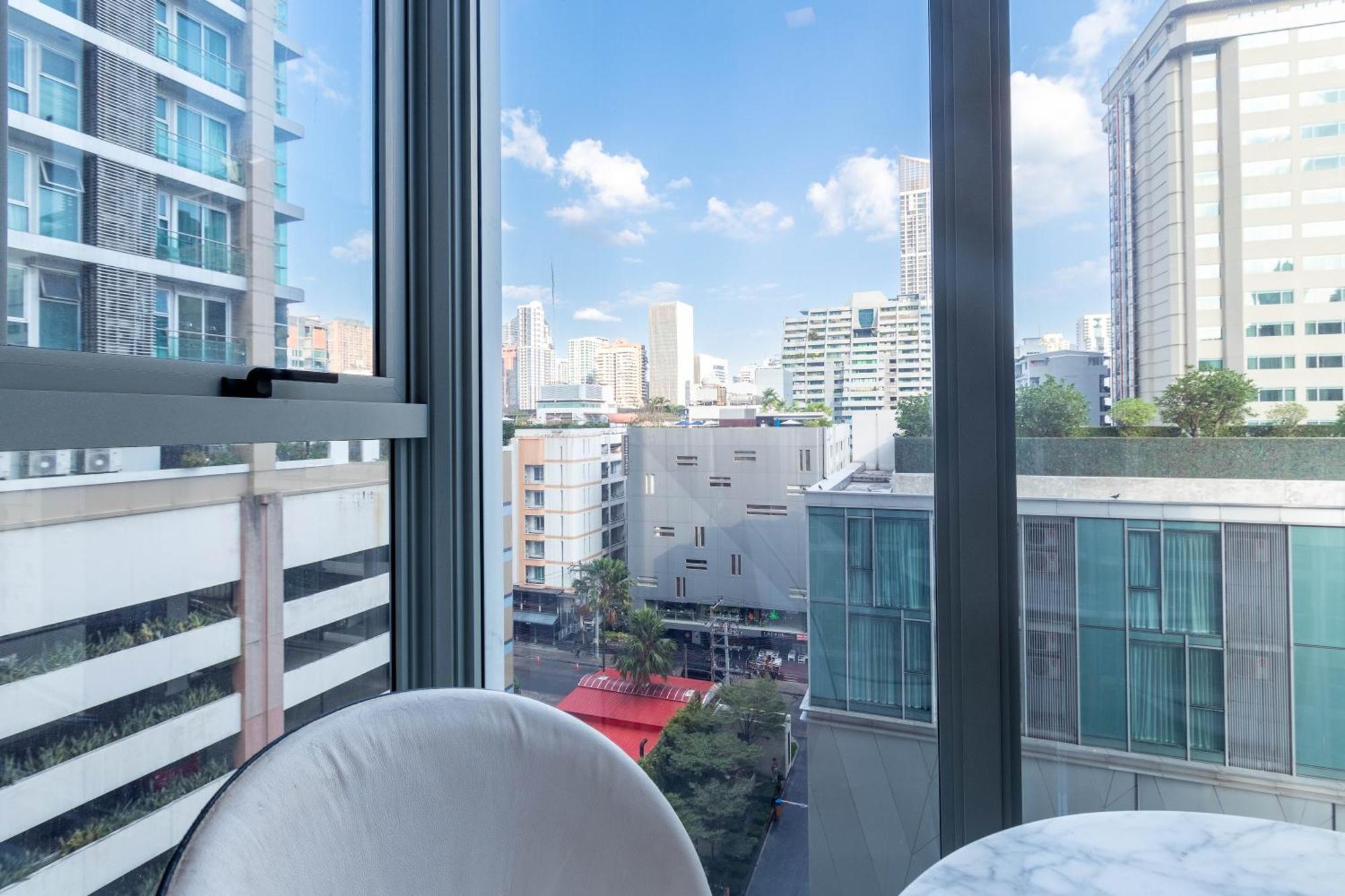 Hyde Sukhumvit 11 Branded Suites Bangkok Dış mekan fotoğraf